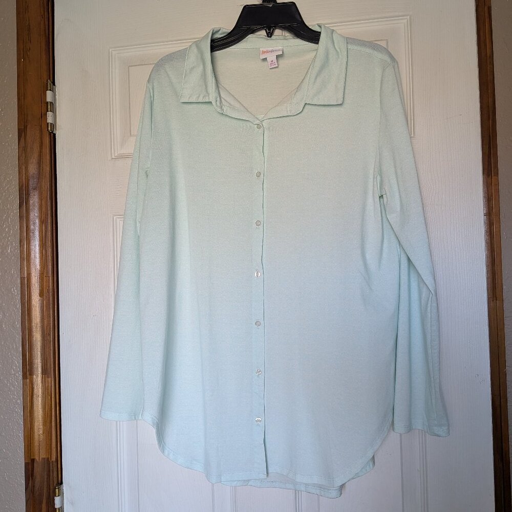 LuLaRoe Valentina button down